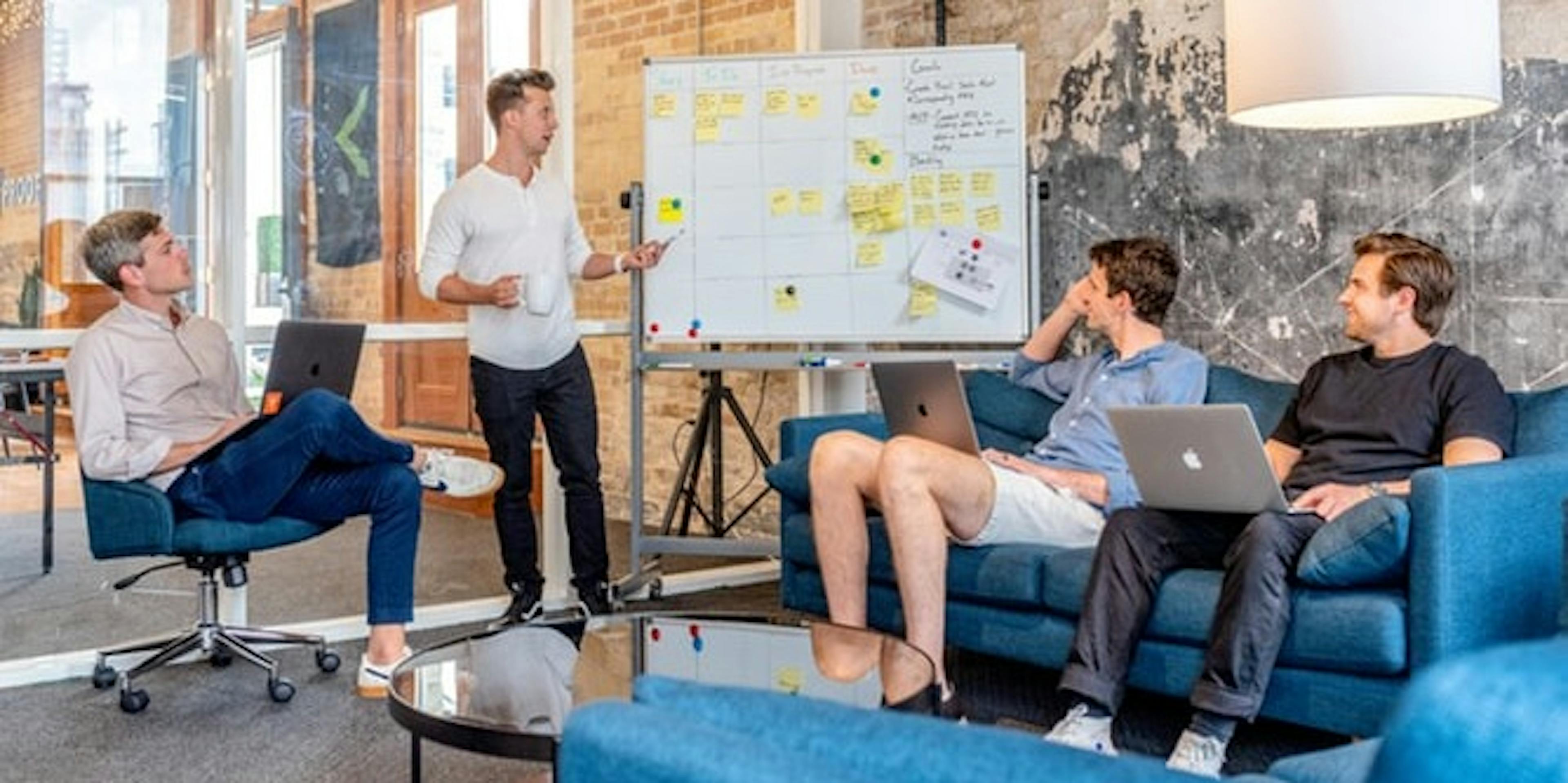 Why Entrepreneurs should know project management? 